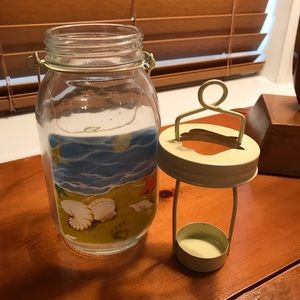 Tea light candle holder